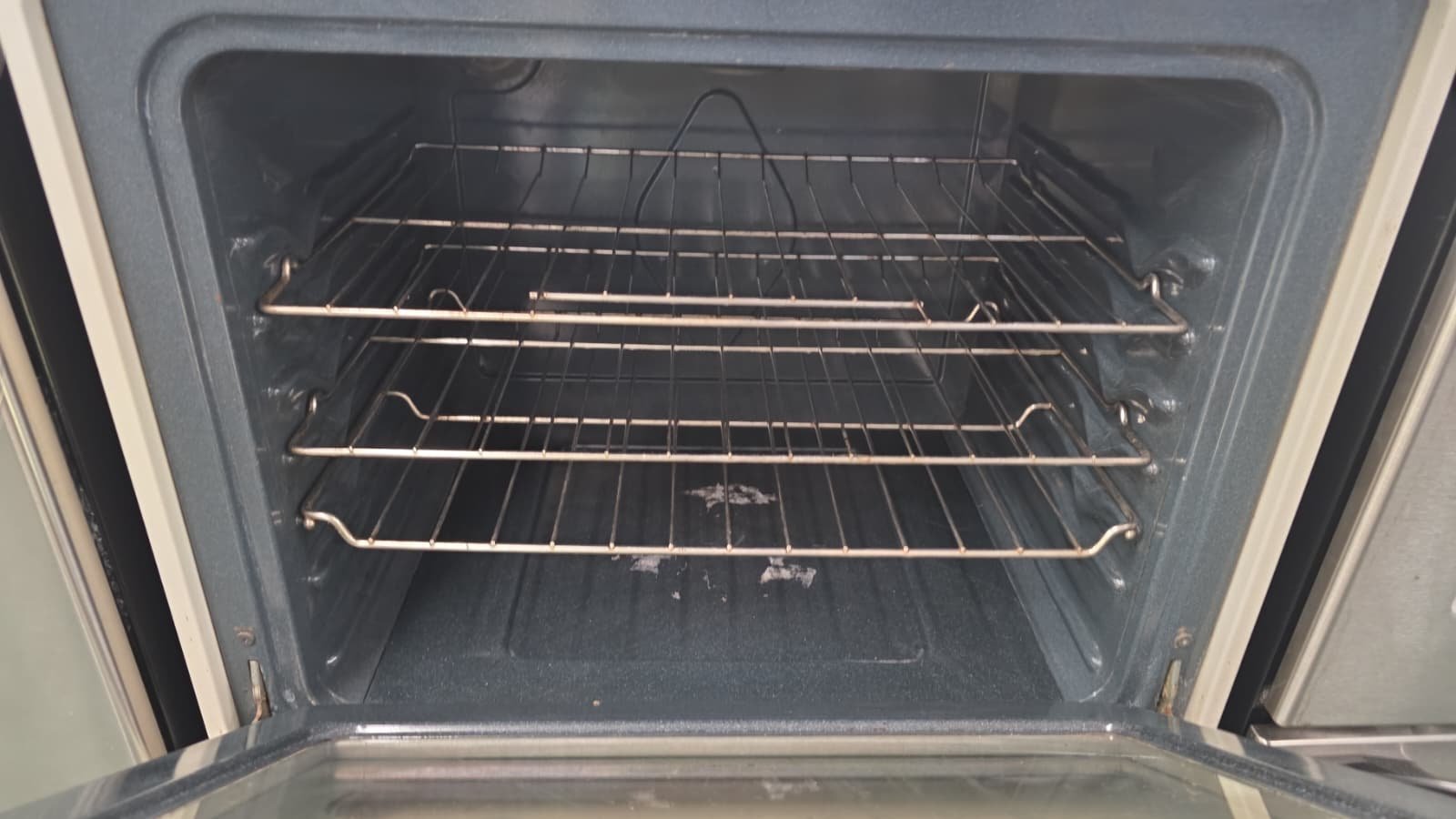 KENMORE 30" USED GLASS TOP ELECTRIC RANGE WITH WARRANTY - Image 2