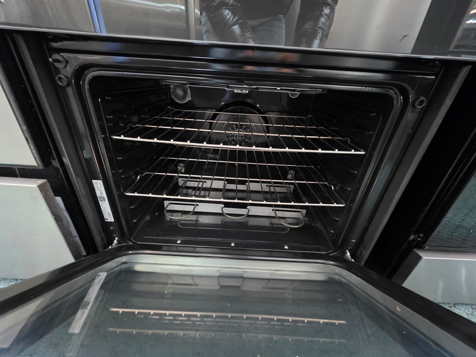 GE 30" NEW FREESTANDING DOUBLE OVEN GLASS TOP ELECTRIC STOVE - Image 2