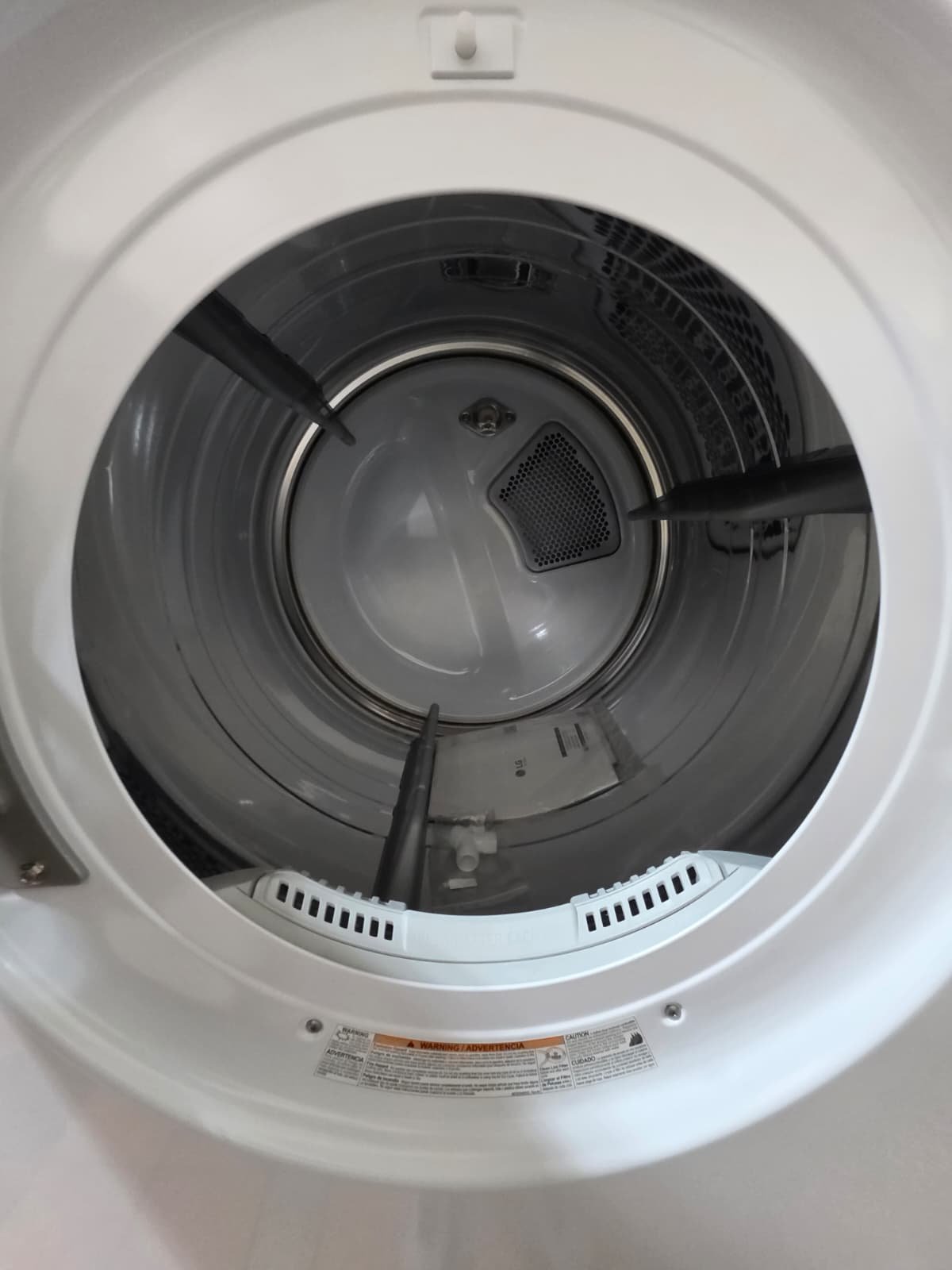LG WashTower 4.5 Cu. Ft. Washer & 7.4 Cu. Ft. Electric Dryer Combo – WKEX200HWA - Image 2