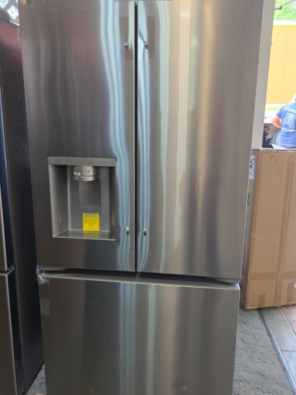 LG LF25H6330S New 25 Cu. Ft. French Door Refrigerator with Ice & Water Dispenser