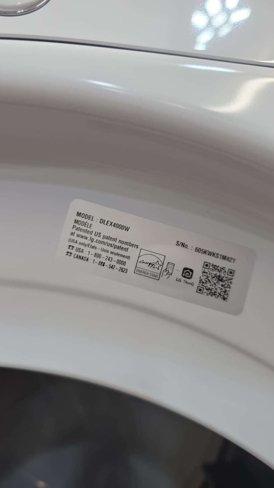 LG WM4000HVA & DLEX4000W 4.5 Cu. Ft. Washer & 7.4 Cu. Ft. Electric Dryer Set - Image 5