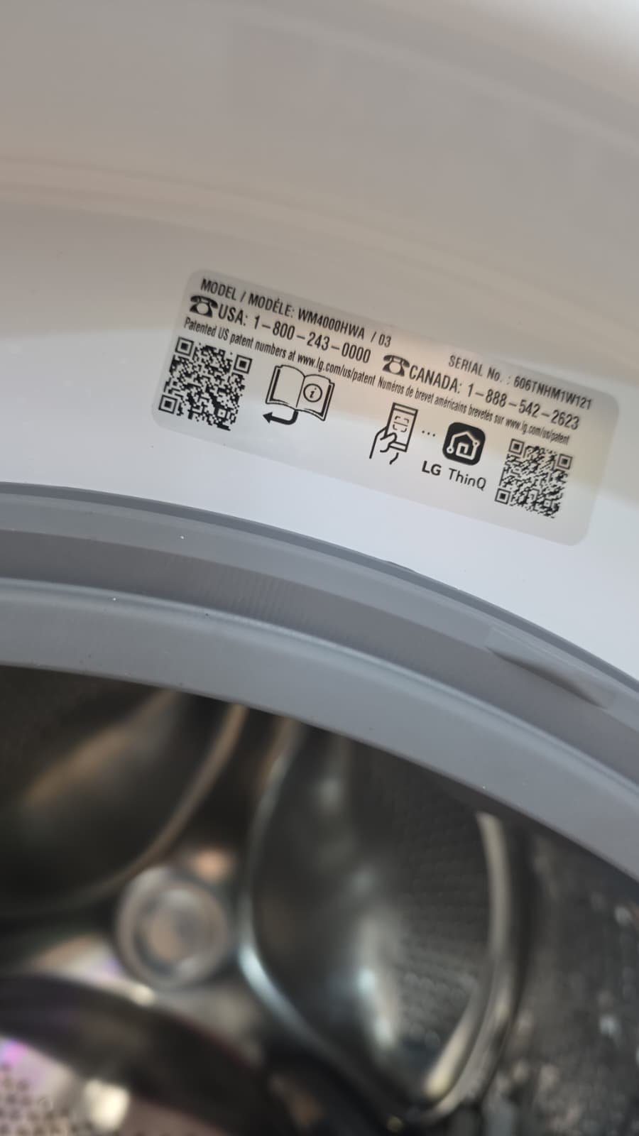 LG WM4000HVA & DLEX4000W 4.5 Cu. Ft. Washer & 7.4 Cu. Ft. Electric Dryer Set - Image 3