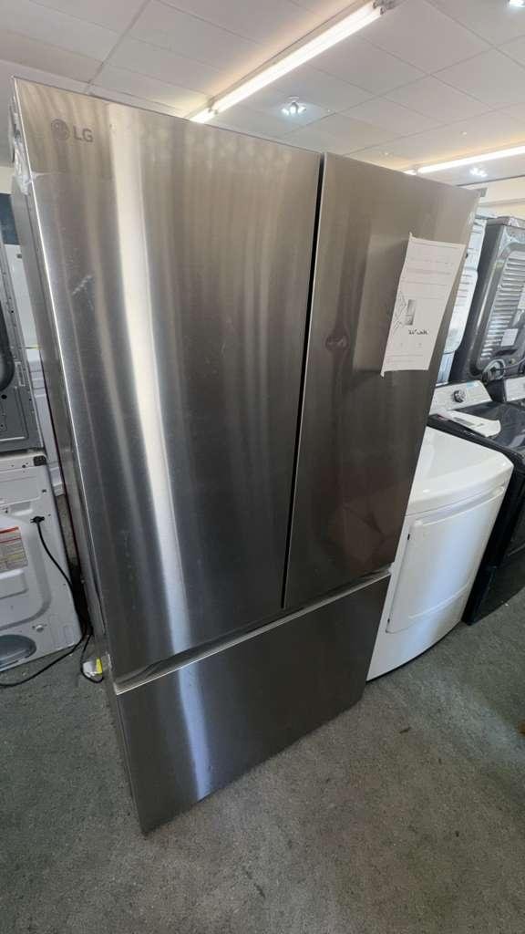 LG 27 Cu. Ft. Smart Counter-Depth MAX™ French Door Refrigerator