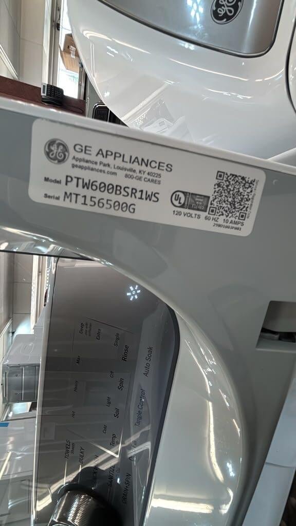 GE Profile PTW600BSR1WS 4.9 Cu. Ft. Top Load Washer - Image 3
