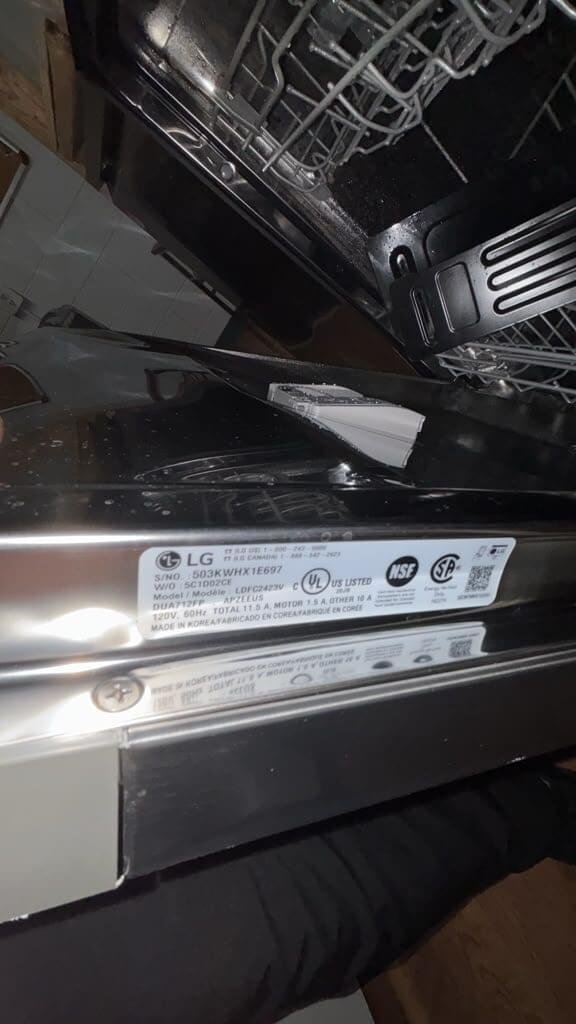 LG LDFC2423V – 24" Front Control Dishwasher (Stainless Steel Look) - Image 2